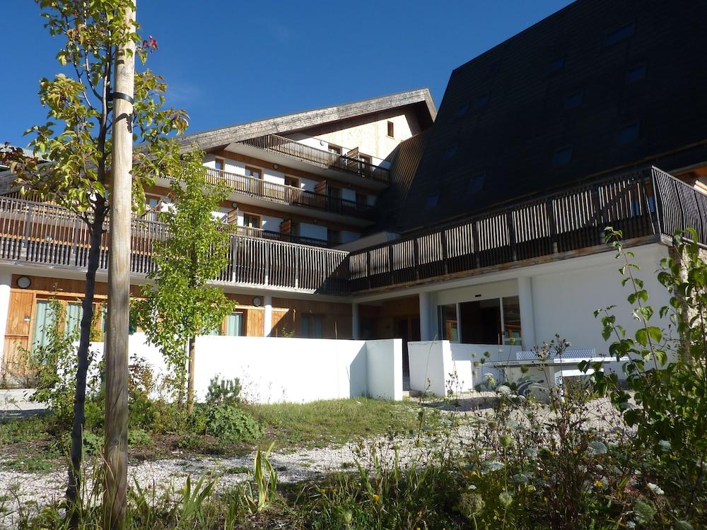 Vacanceole - Les Gentianes Aparthotel Gresse-en-Vercors Exterior photo